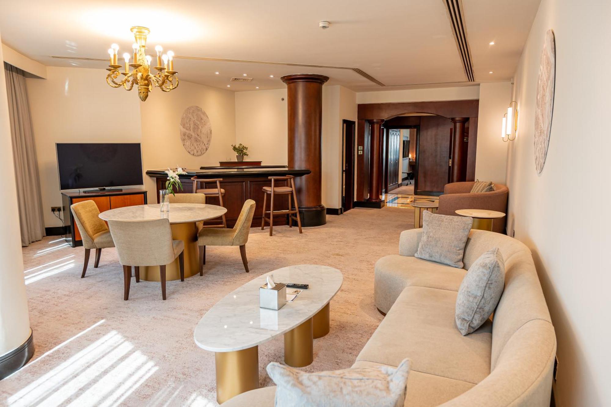 Majestic Cove Hotel - Formerly Le Meridien Fairway Dubaj Exteriér fotografie