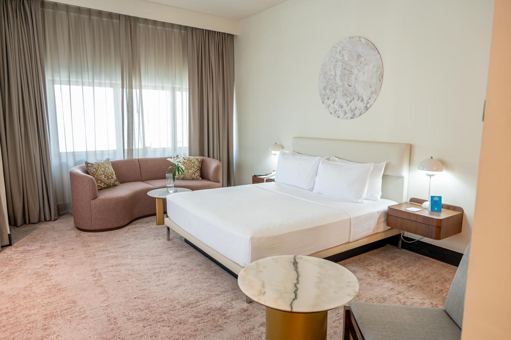 Majestic Cove Hotel - Formerly Le Meridien Fairway Dubaj Exteriér fotografie
