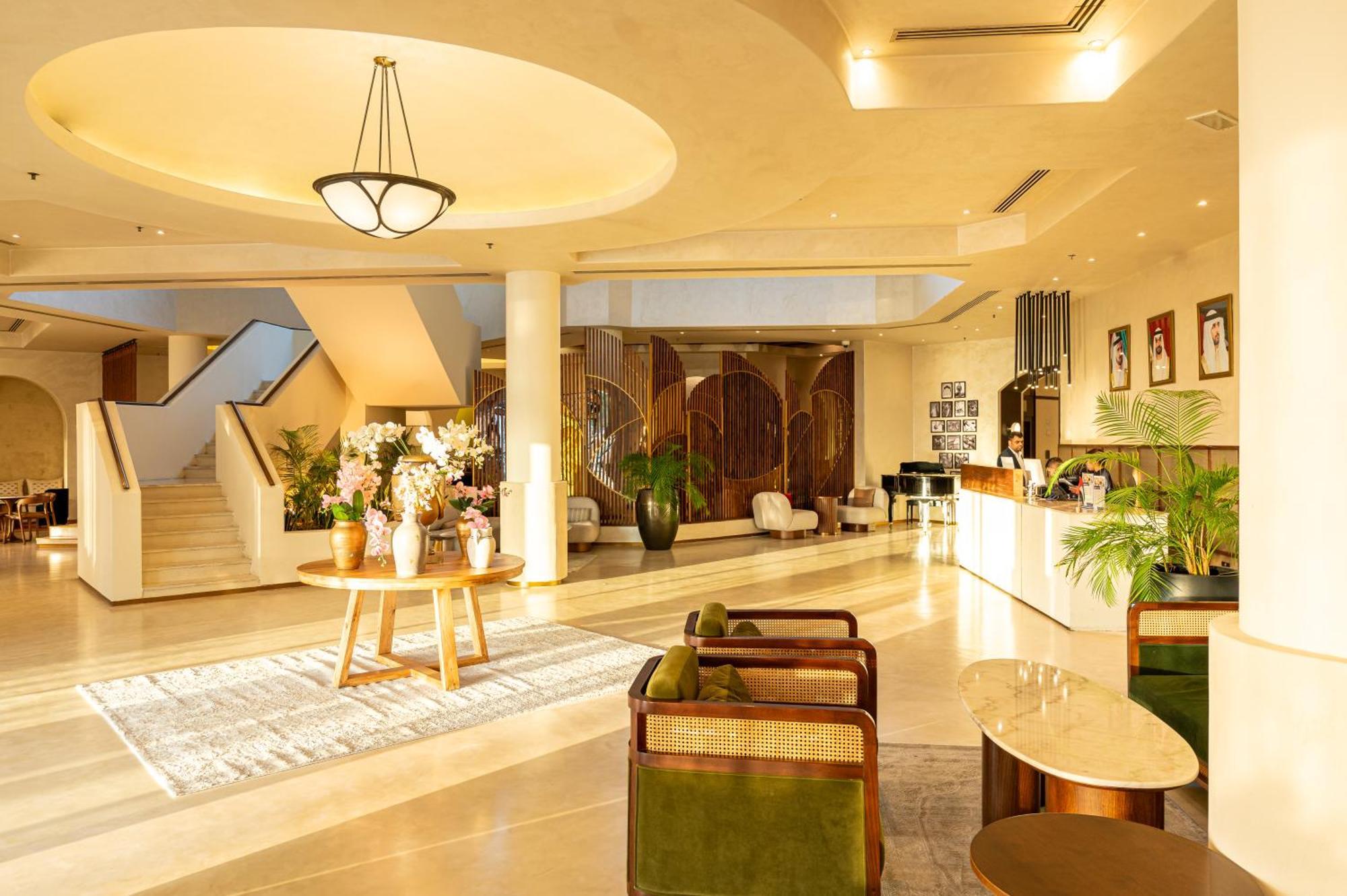 Majestic Cove Hotel - Formerly Le Meridien Fairway Dubaj Exteriér fotografie