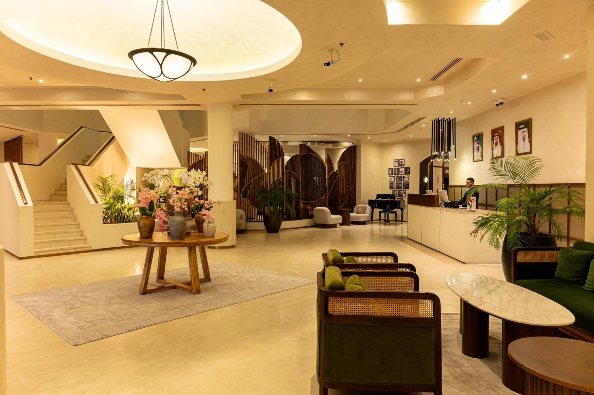 Majestic Cove Hotel - Formerly Le Meridien Fairway Dubaj Exteriér fotografie
