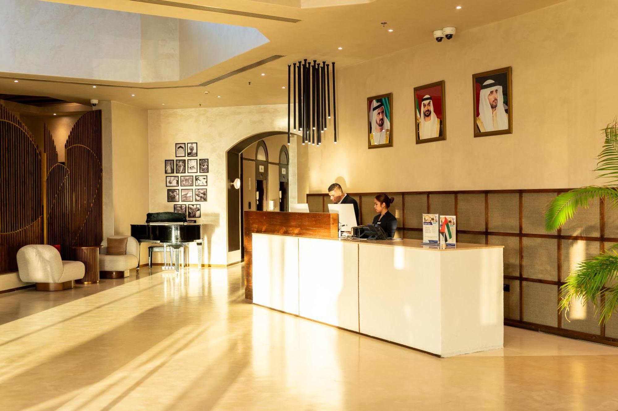 Majestic Cove Hotel - Formerly Le Meridien Fairway Dubaj Exteriér fotografie