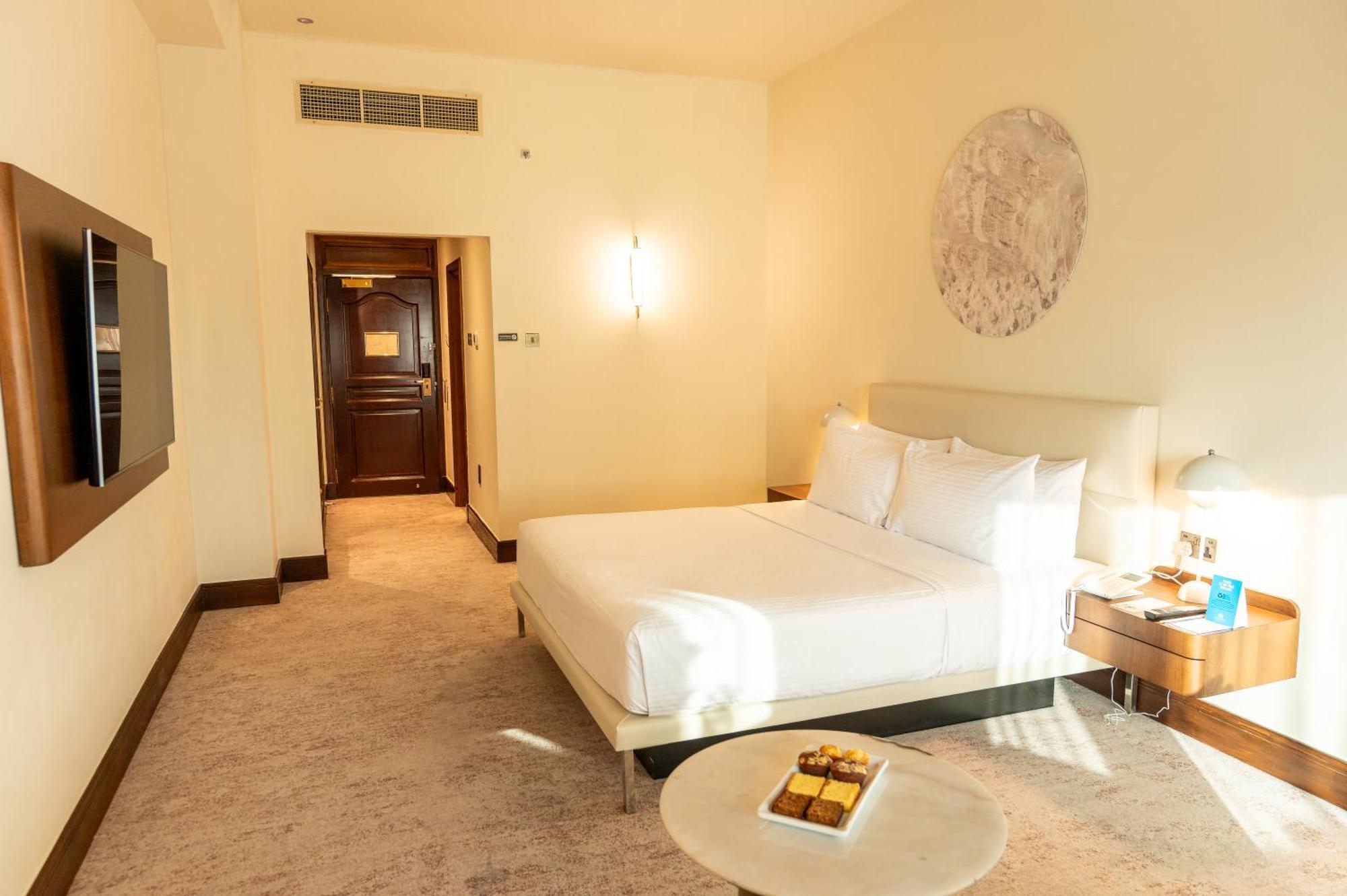 Majestic Cove Hotel - Formerly Le Meridien Fairway Dubaj Exteriér fotografie